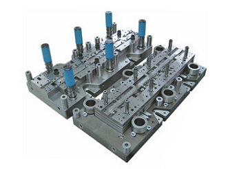 級進模的的結(jié)構(gòu)特點和成型過程